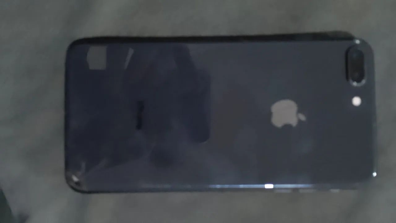 iPhone 8 Plus preto