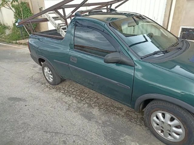 Chevrolet Corsa GL 1.6 MPFI / 1.4 EFI 2P E 4P 1999