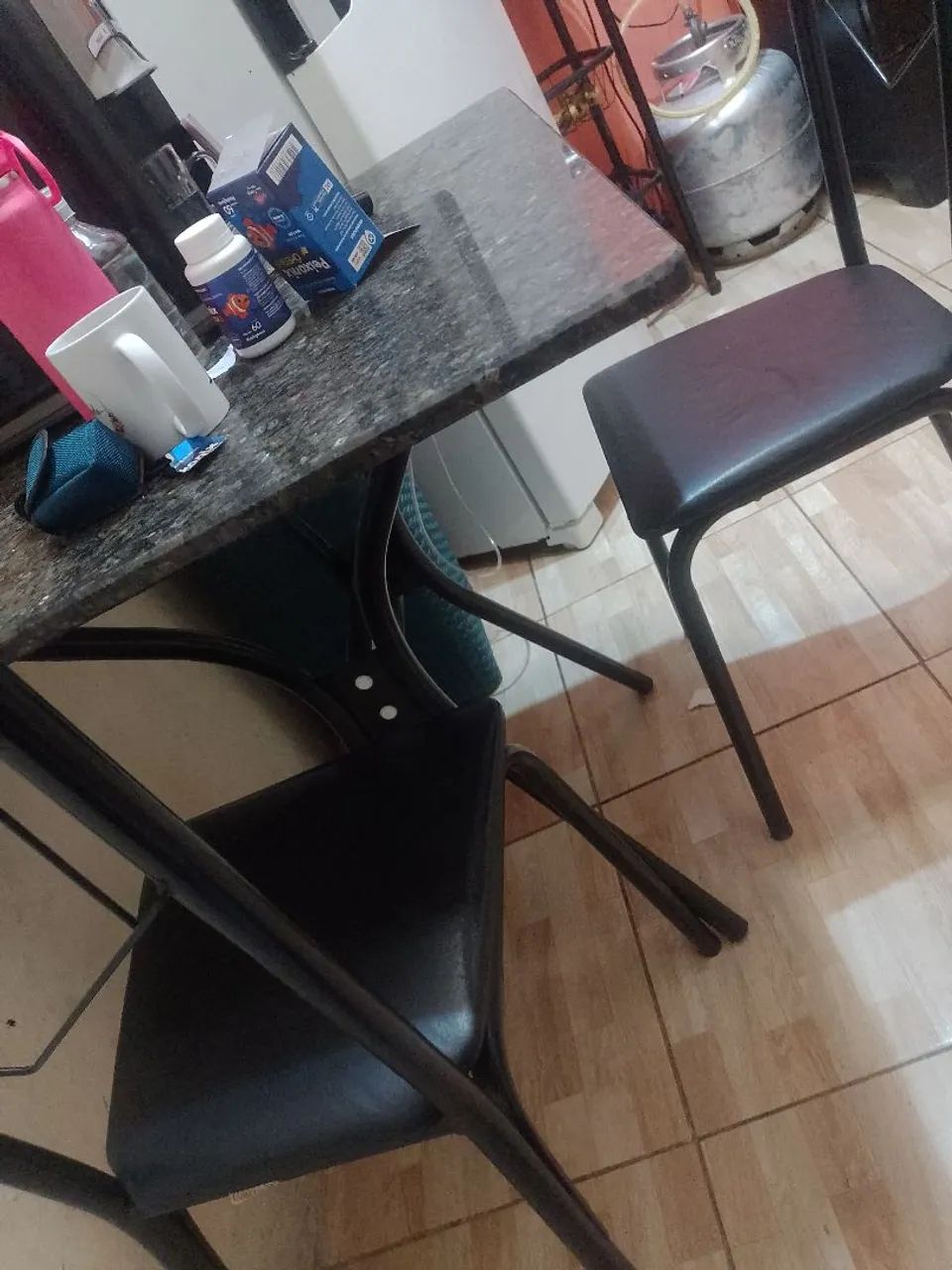 Mesa 4 cadeiras chama no a negócioa ZAP *01 Samuel 
