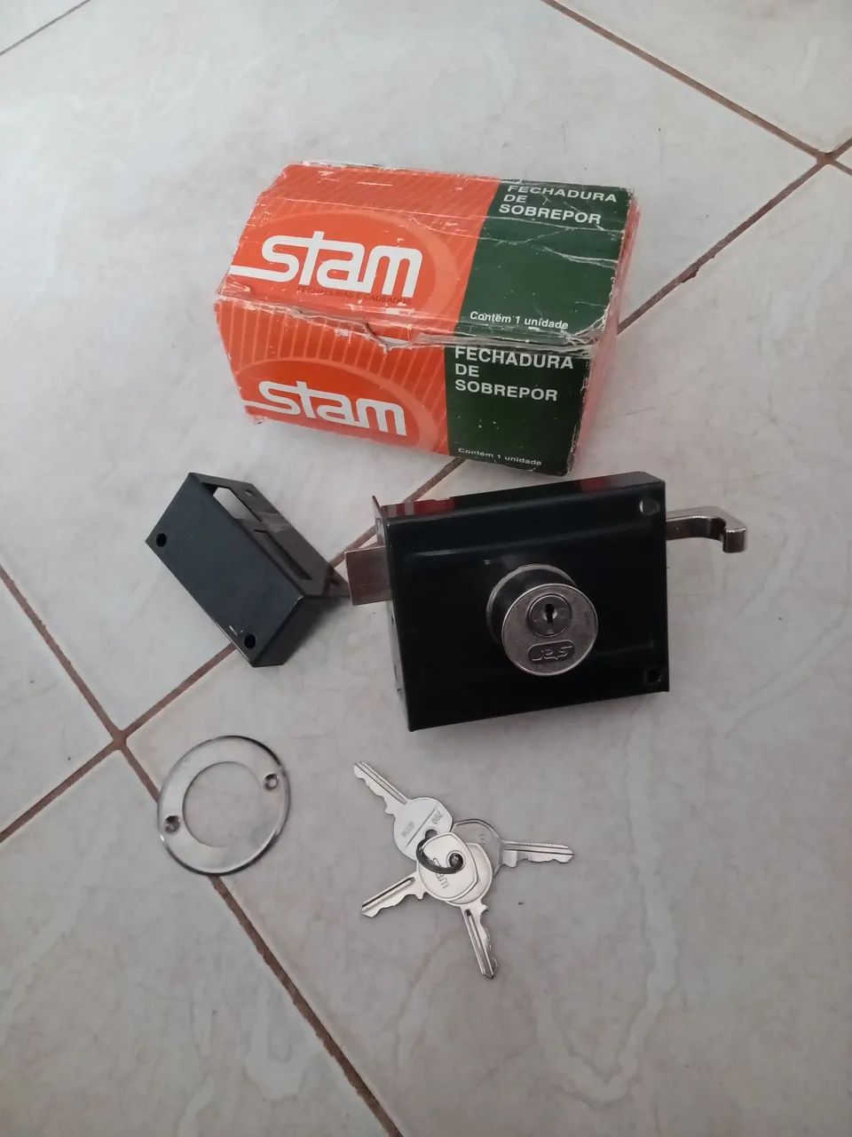 Fechadura Stam sobrepor 80,00 
