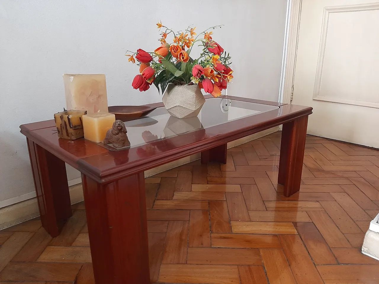 Mesa de centro de madeira 