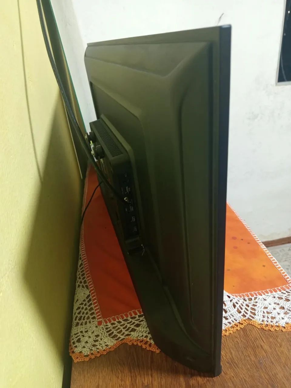 Smart TV Aoc Roku 32 polegadas  - Foto 2