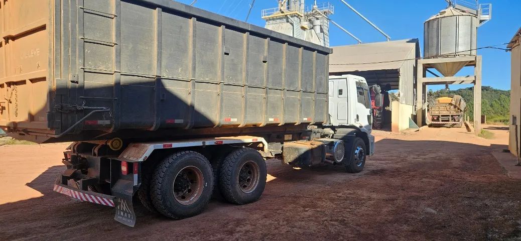 Ford Cargo 2013 - Foto 4