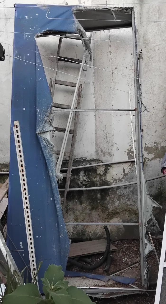 Estrutura de toldo 