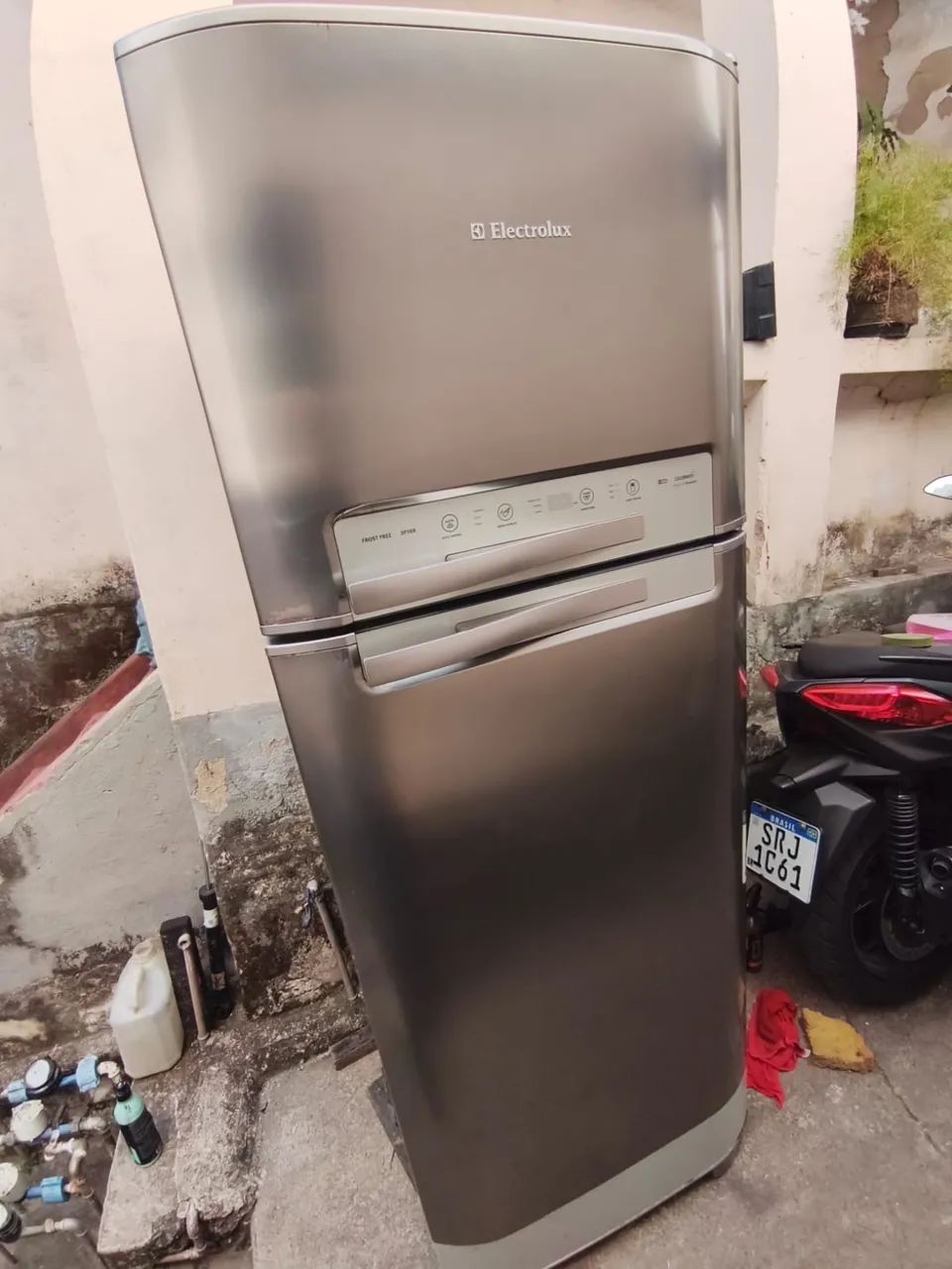 Geladeira inox 