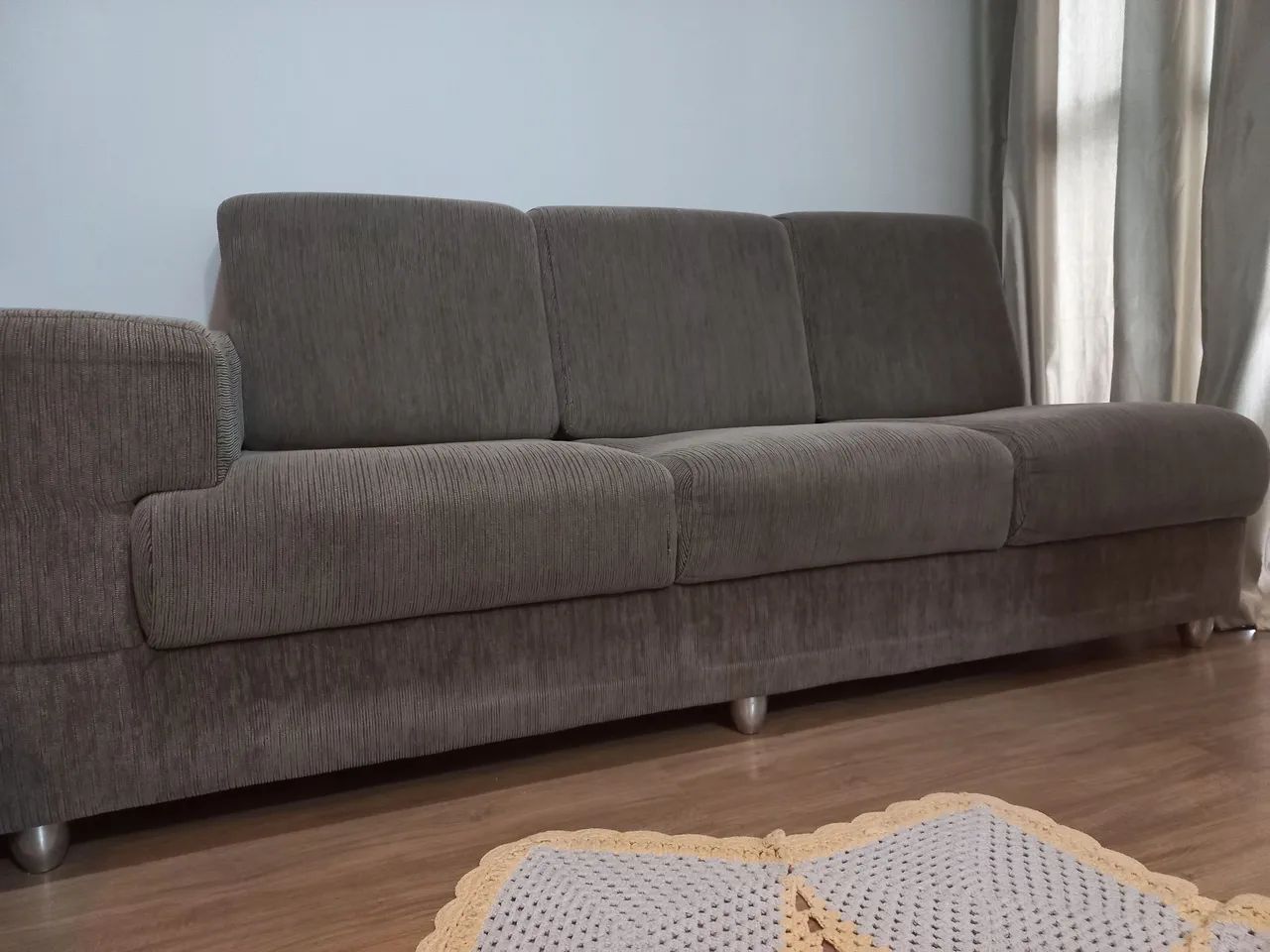 Vendo um sofá usado em otimo estado.  - Foto 3