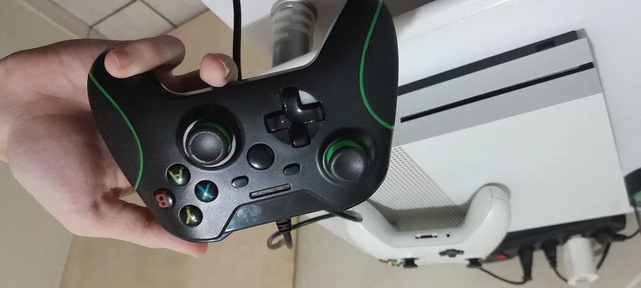 XBOX ONE SERIE S - Foto 4