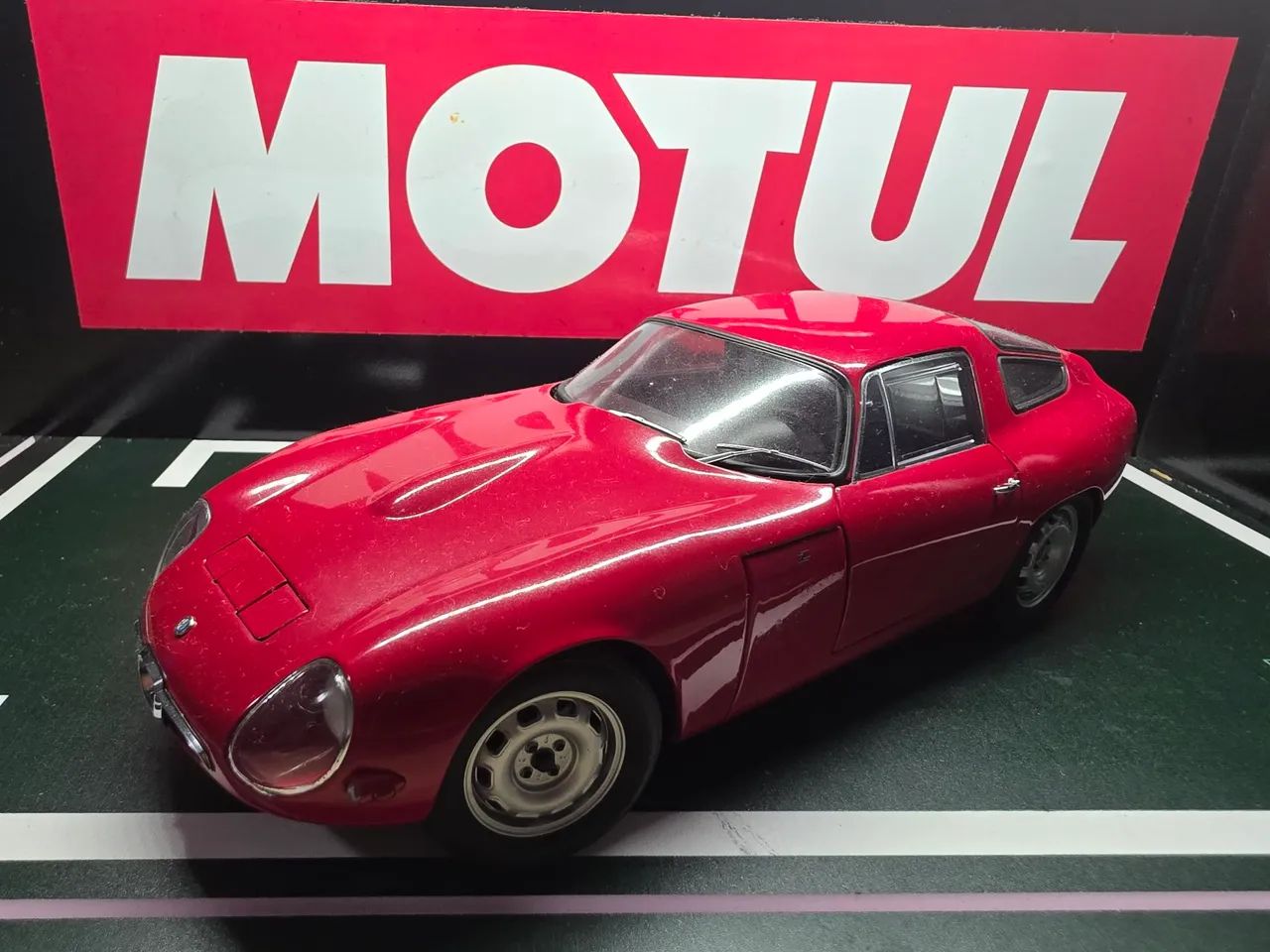 Miniatura 1.18 Alfa Romeu autoart Giulia TZ Museo Storico