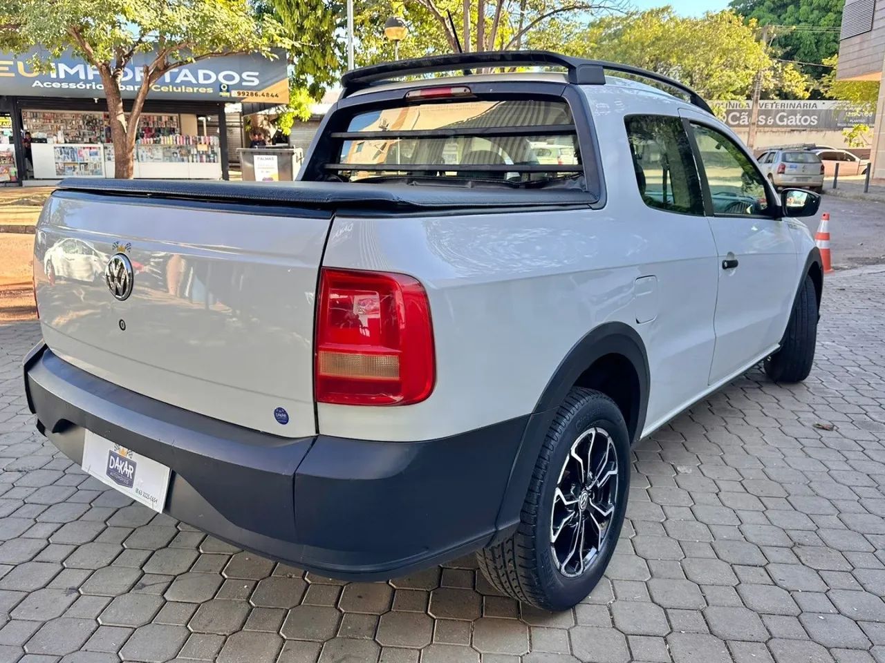 Volkswagen Saveiro Robust 1.6 Total Flex 16V CD 2018 - Foto 3