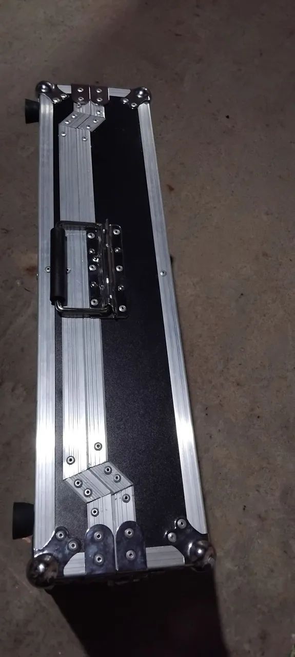 Controladora traktor s2 mk3 top no case