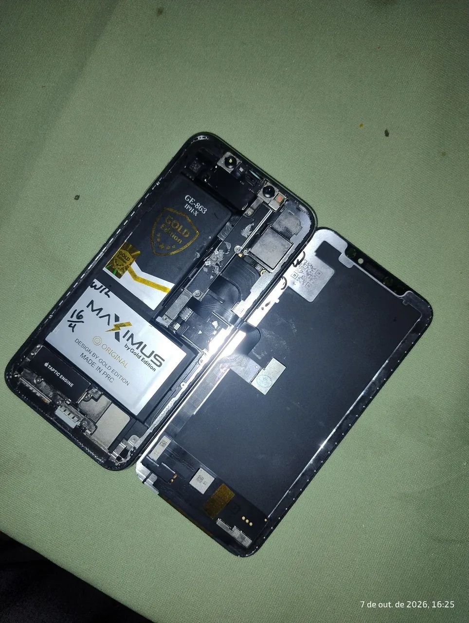 Smartphone Apple iPhone xs 2018 com tela solta e com bateria trocada com cem por cento  - Foto 3