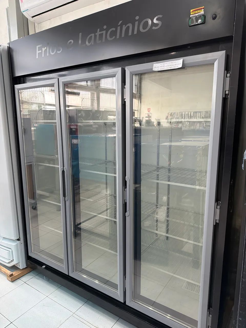Refrigerador 3 portas - Foto 2