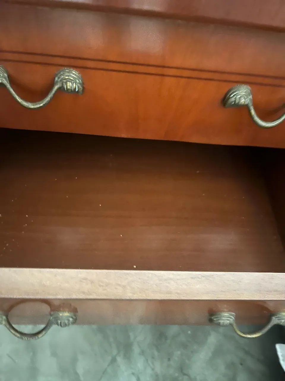 Mesa de Cabeceira de Madeira  - Foto 2