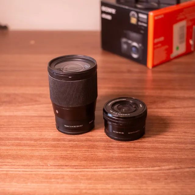 Sony A6400 + Sigma 16mm f/1.4 + Sony 16-50mm + Acessórios