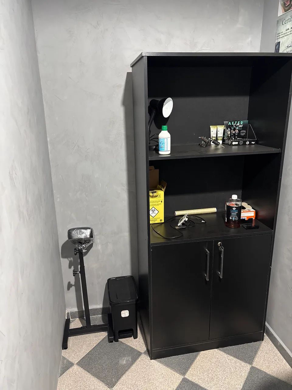 Armário multifuncional 