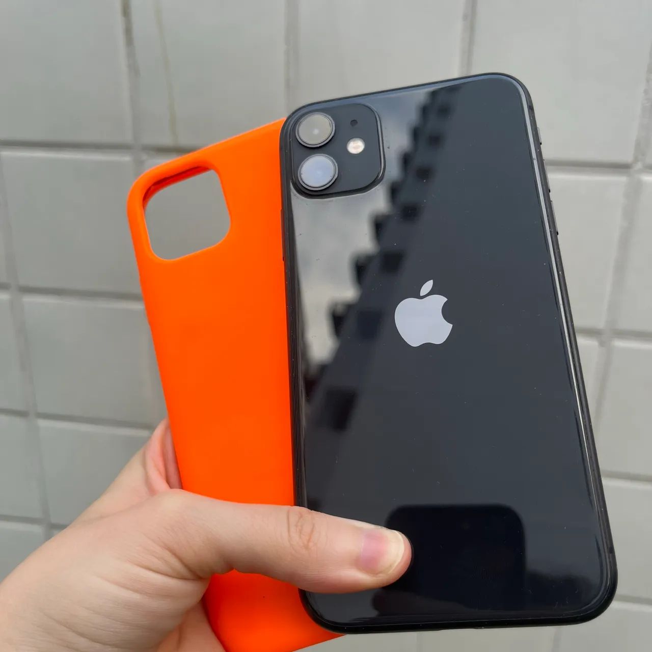 iPhone 11 64gb Apple preto bem conservado - Celulares e