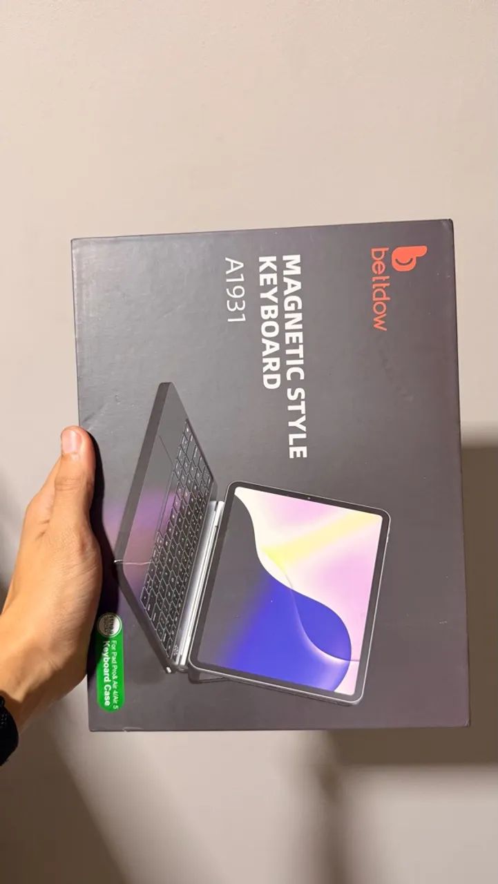 IPAD AIR M3 128GB + TECLADO ILUMINADO + CANETA! - Foto 2