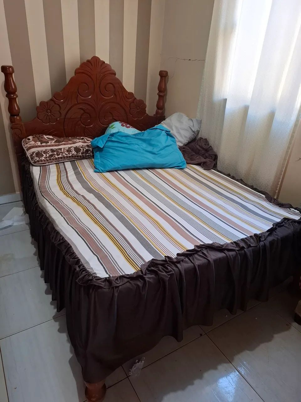 Cama de Madeira 