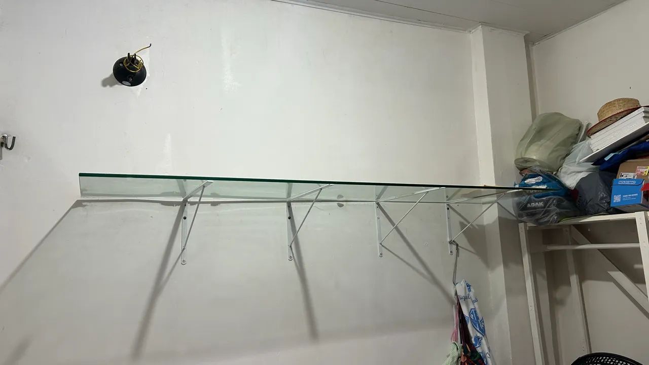PRATELEIRA DE VIDRO