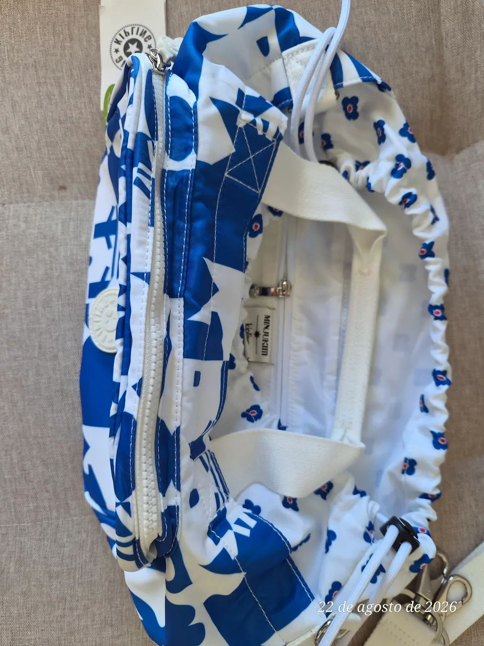 Bolsa Kipling azul/branca nova - Foto 2