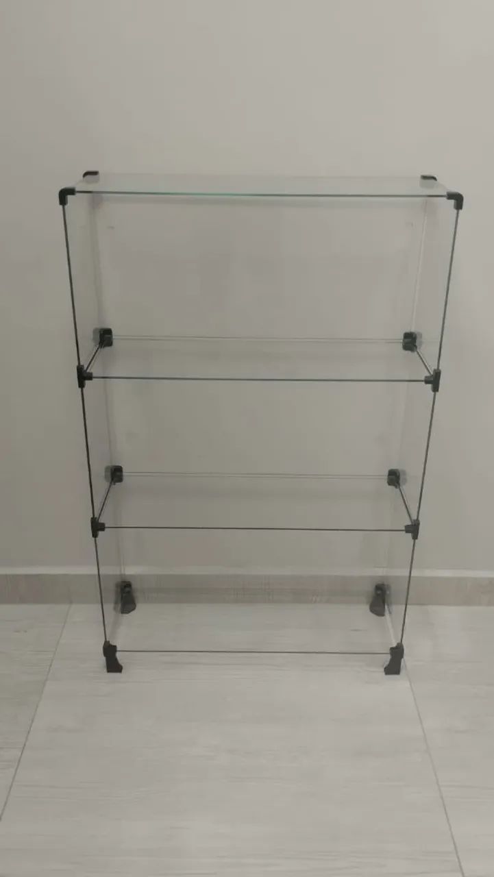Expositor de vidro com 3 prateleiras - 61 x 97cm