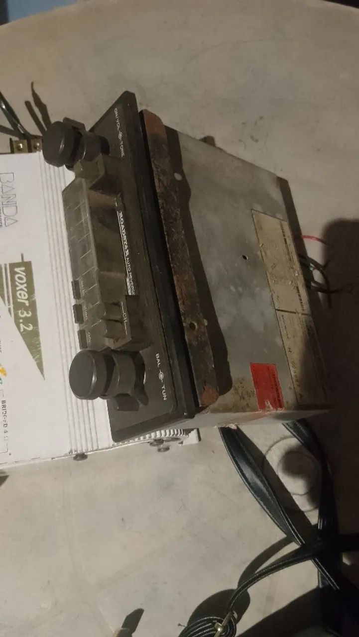 Rádio rodstar com a saída queimada  - Foto 3