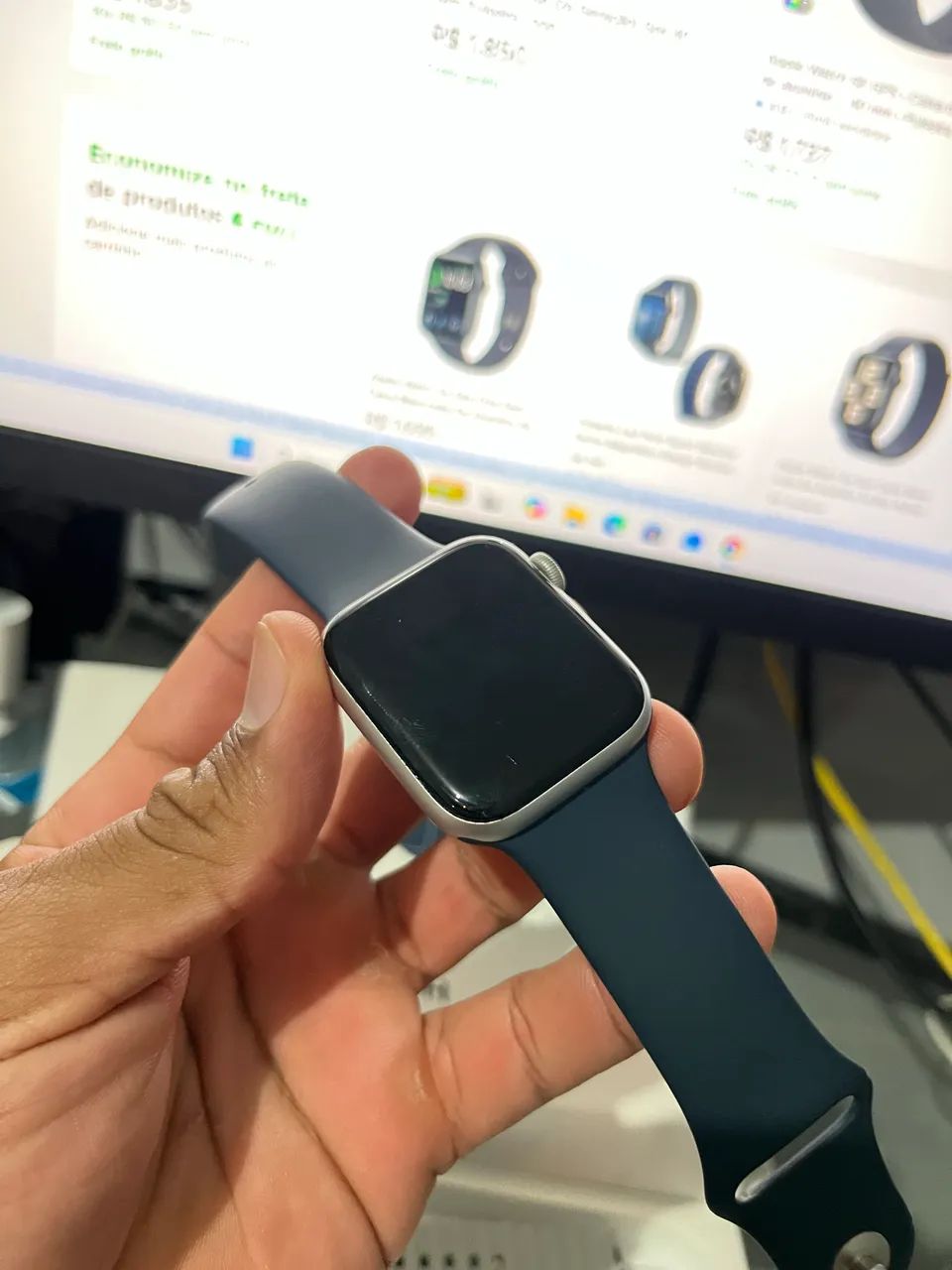 Apple Watch SE 2 44mm GPS Completo - Com Defeito no Touch - Foto 2