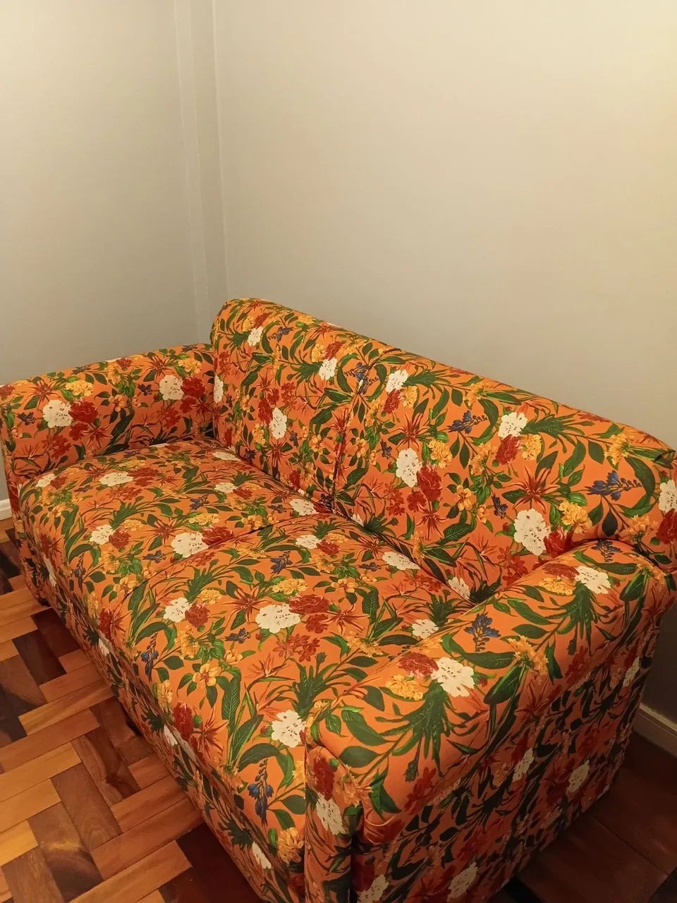 Sofá 2 Lugares Estampado Floral Laranja - Super Confortável e Reforçado - Foto 2