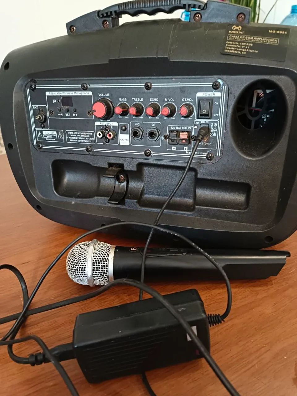 Caixa de som amplificada com microfone - Foto 3