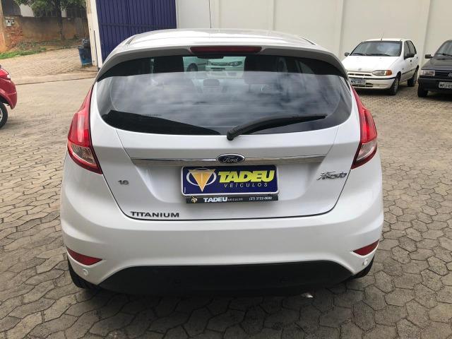 Ford Fiesta - Foto 2
