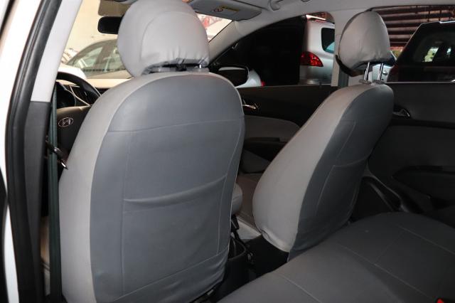 HYUNDAI HB20S 2015/2015 1.6 COMFORT PLUS 16V FLEX 4P AUTOMÁTICO - Foto 10