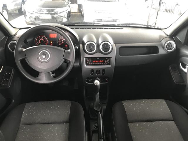 RENAULT LOGAN 1.6 8v completo um dono - Foto 5