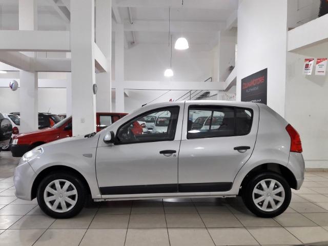 Sandero 1.6 *Completo* Único dono - Foto 8