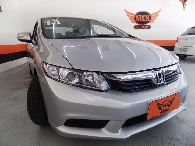 Civic - Foto 3