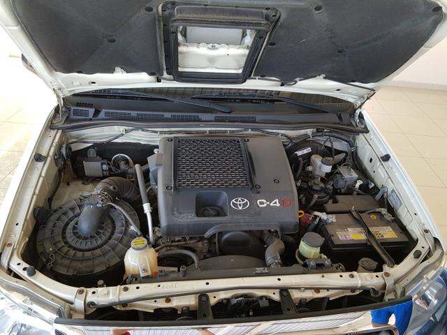 Hilux cd srv 4x4 2011 - Foto 10