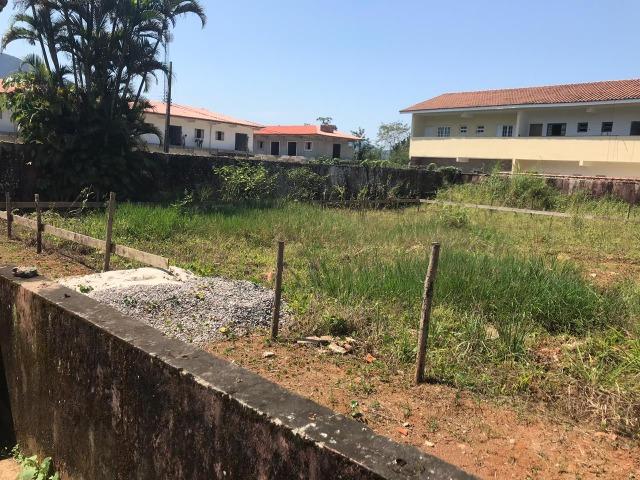 Empreendimento aprovado na praia da maranduba, para 36 apartamentos, rua asfaltada - Foto 2