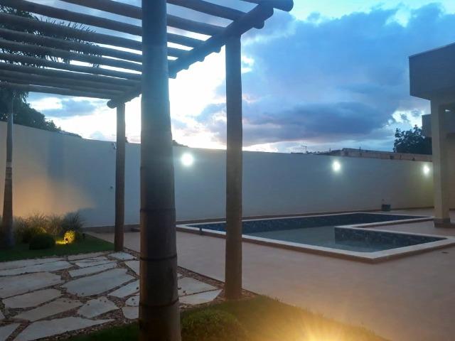 Espetacular! 03 suítes, fino acabamento, piscina com hidromassagem! - Foto 19