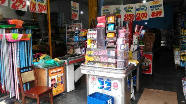 Mercado Avícola Peres e Alves