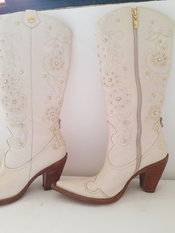 bota branca jorge bischoff
