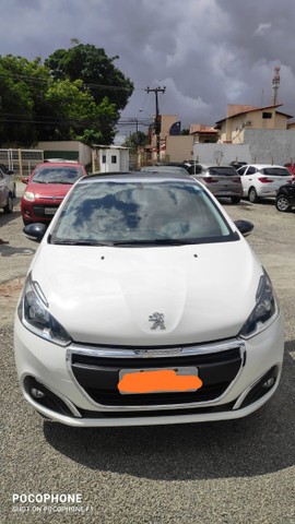 VENDO PEUGEOT 208 ALLURE 1.2 2017  ACEITO ÁGIL R$ 29.900,00  A AVISTA R$ 52.000,00