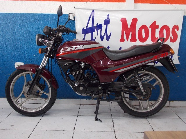  Honda CBX 750 F in Dias Melhores Virão, 1990