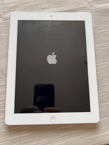 Apple iPad 2012 32 Gb em excelentes condições