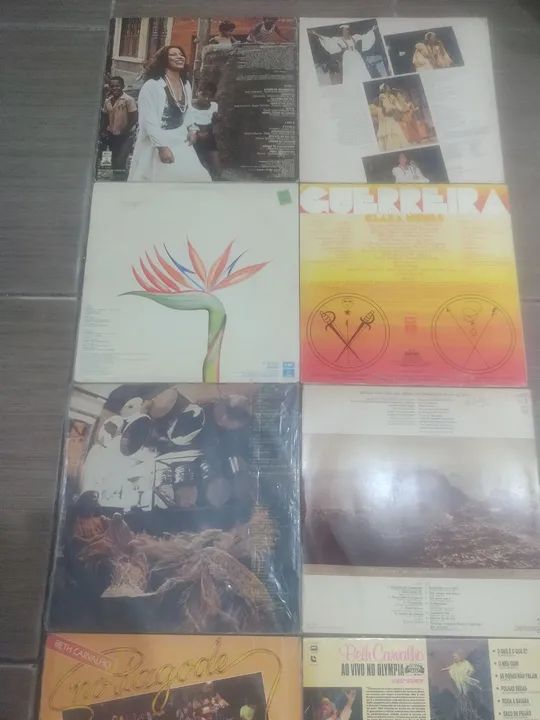 Vendo 8 LPS Clara Nunes e Bethi Carvalho. - Foto 5