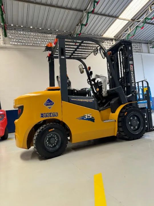 Empilhadeira Plasnox| Nova| 3.500kg| Diesel | Torre 4.7mts - Foto 2