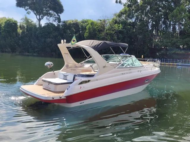 Lancha Triton 275 Cabinada Motor Centro Nova - Foto 2