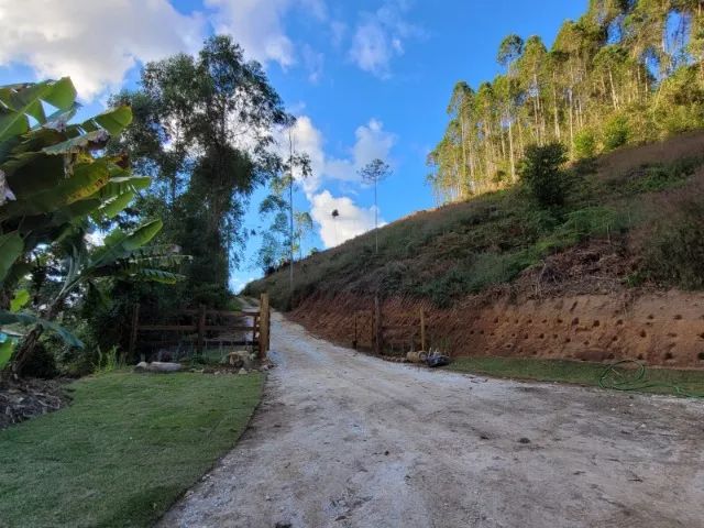 Área nobre (46.000m2) com casa de apoio em Pedra Azul! - Foto 13