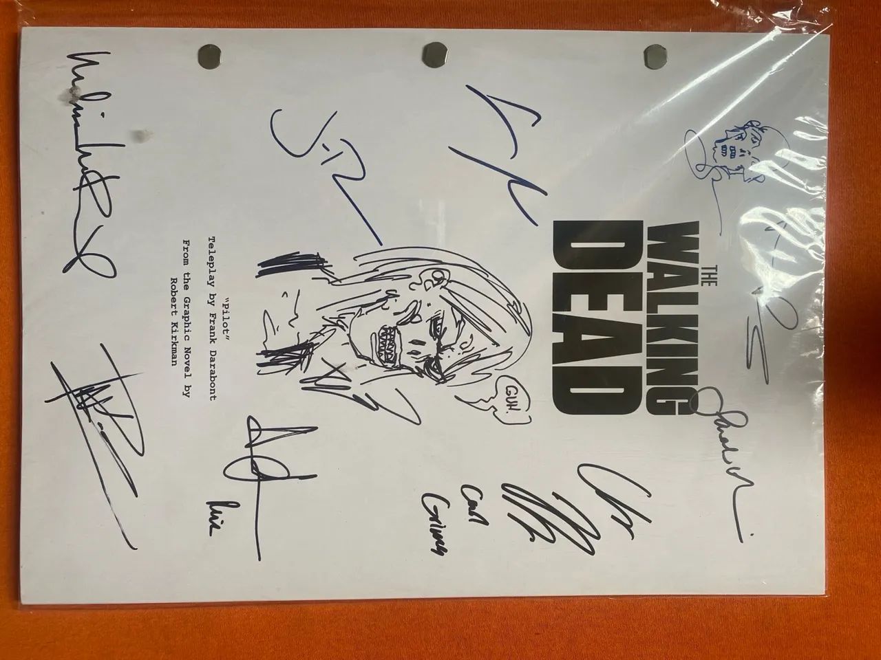 Roteiro autografado The Walking Dead 