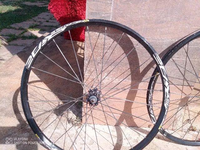 Par de rodas Mavic Cross Ride aro 26" disc em bom estado. - Foto 3