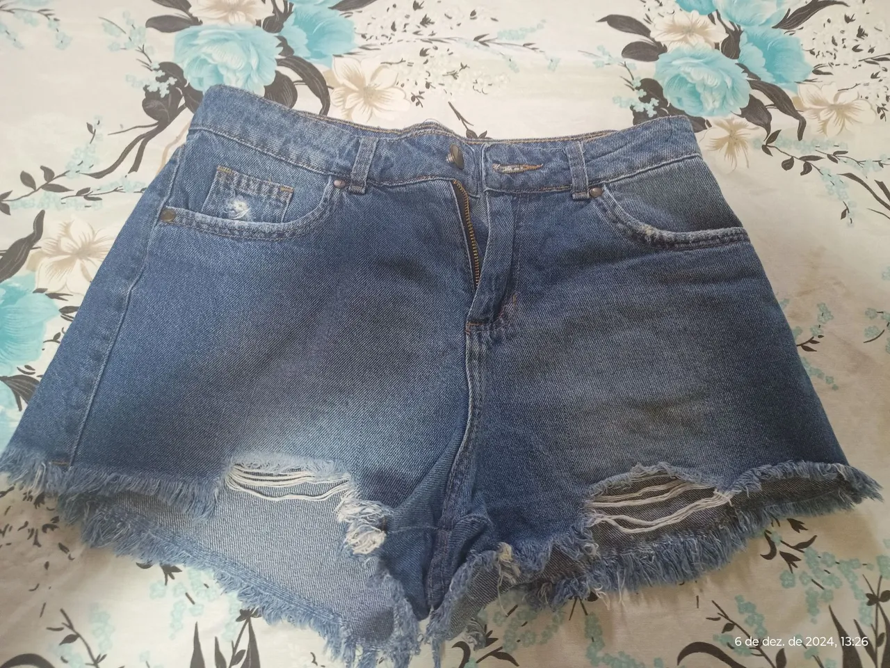 Shorts jeans feminino