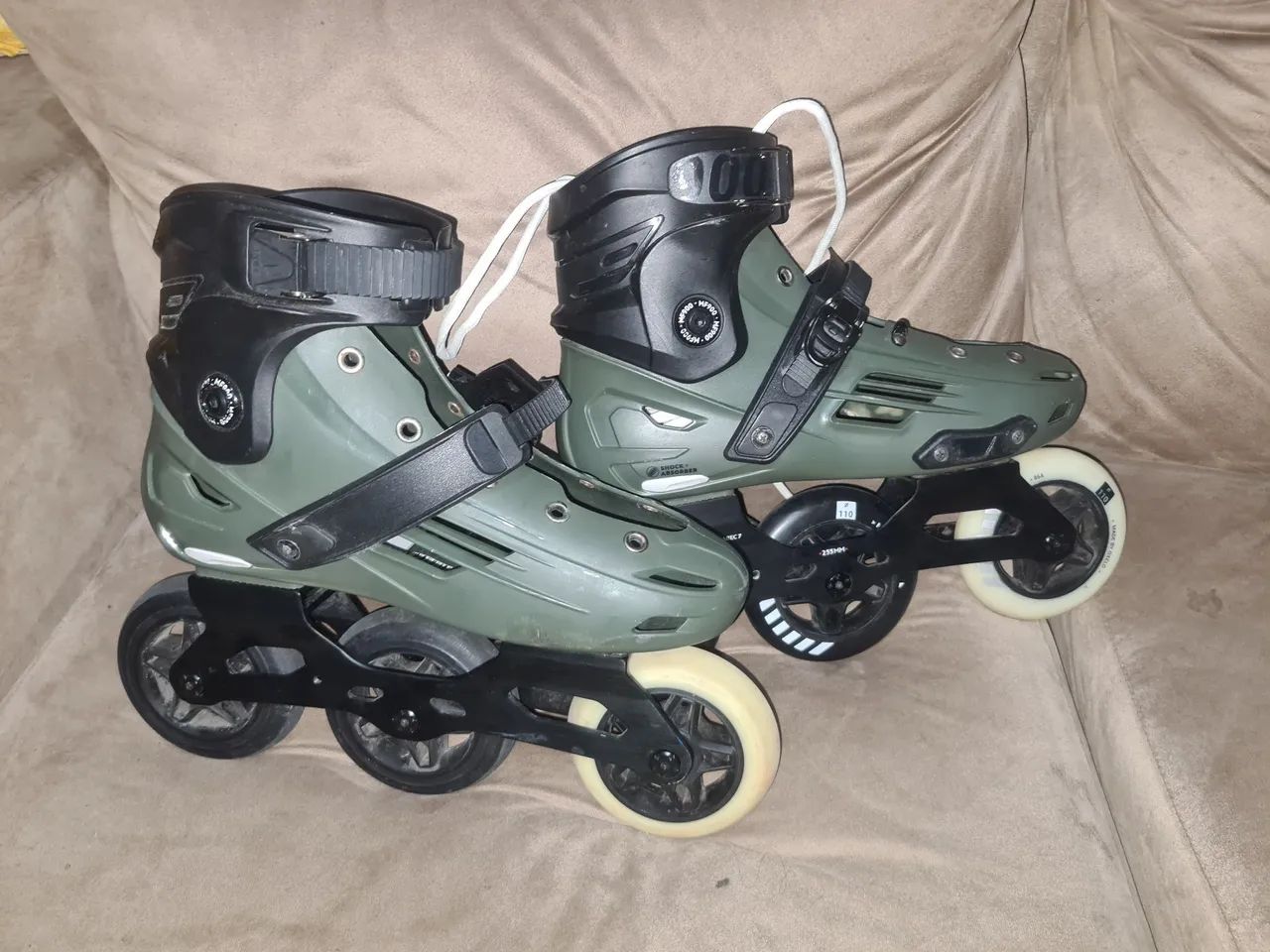 Patins OXELO MF900<br>Tamanho 44